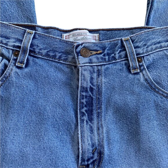 Vintage Levi Strauss High Rise Light Wash Relaxed Fit Denim Jeans 10L - Picture 4 of 10